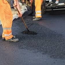  Kalispell, MT Driveway Paving Services Pros